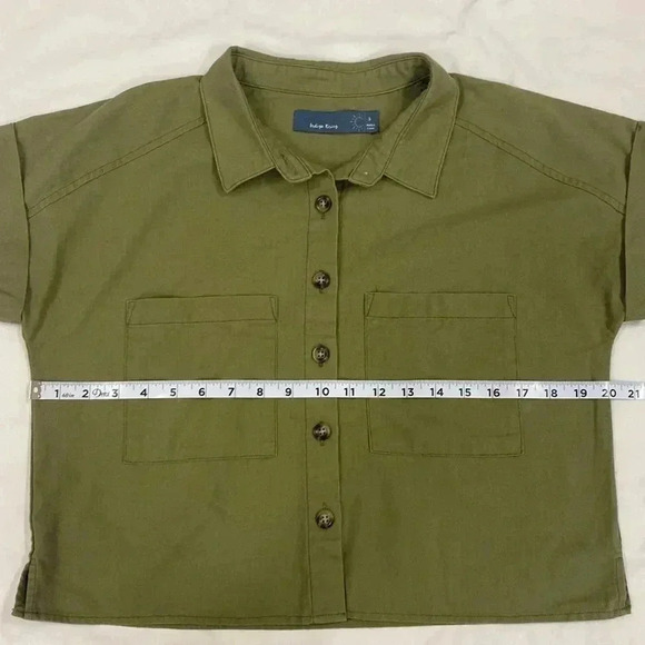 Indigo Rising Button down crop top - Picture 5 of 9